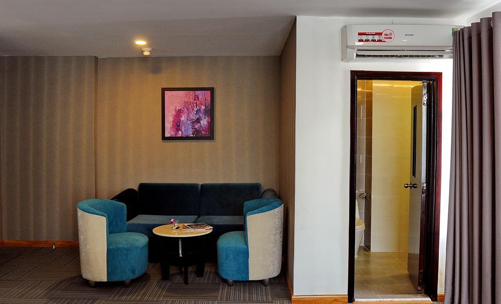 The World Hotel Нячанг Екстер'єр фото