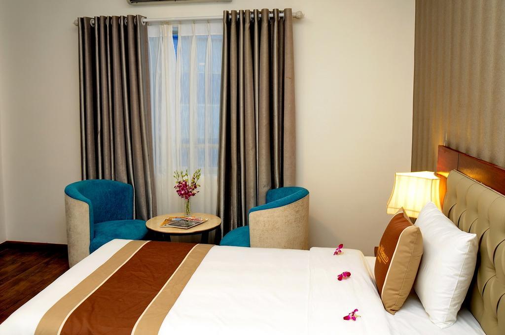 The World Hotel Нячанг Екстер'єр фото
