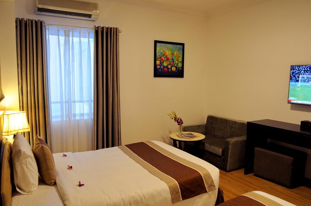 The World Hotel Нячанг Екстер'єр фото